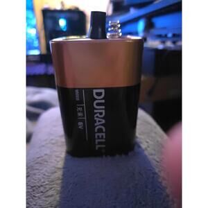 DURACELL MN908 Lantern Battery,Alkaline,6VDC,Spring 5LE26